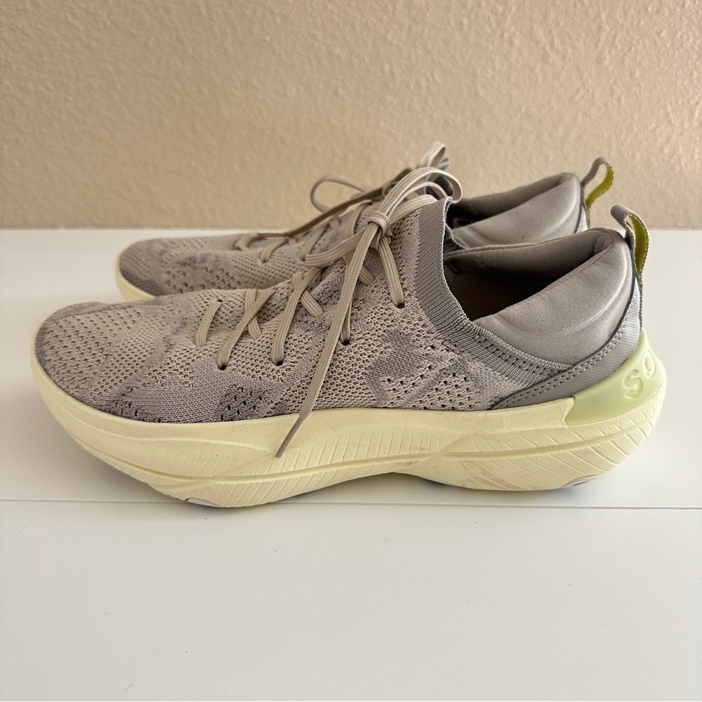 NWOT Sorel Women's Explorer Blitz Stride Lace Sneakers in Grey & White sz US 9.5 - Picture 12 of 16